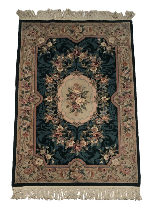 China Line Rug