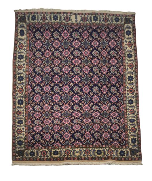 Nain Persian Rug