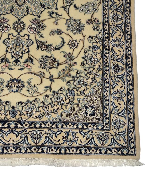 Nain 6La Persian Rug