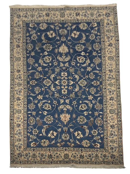Nain Persian Rug