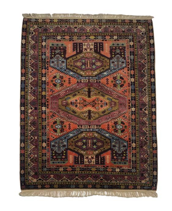 Russian 173cm x 123cm