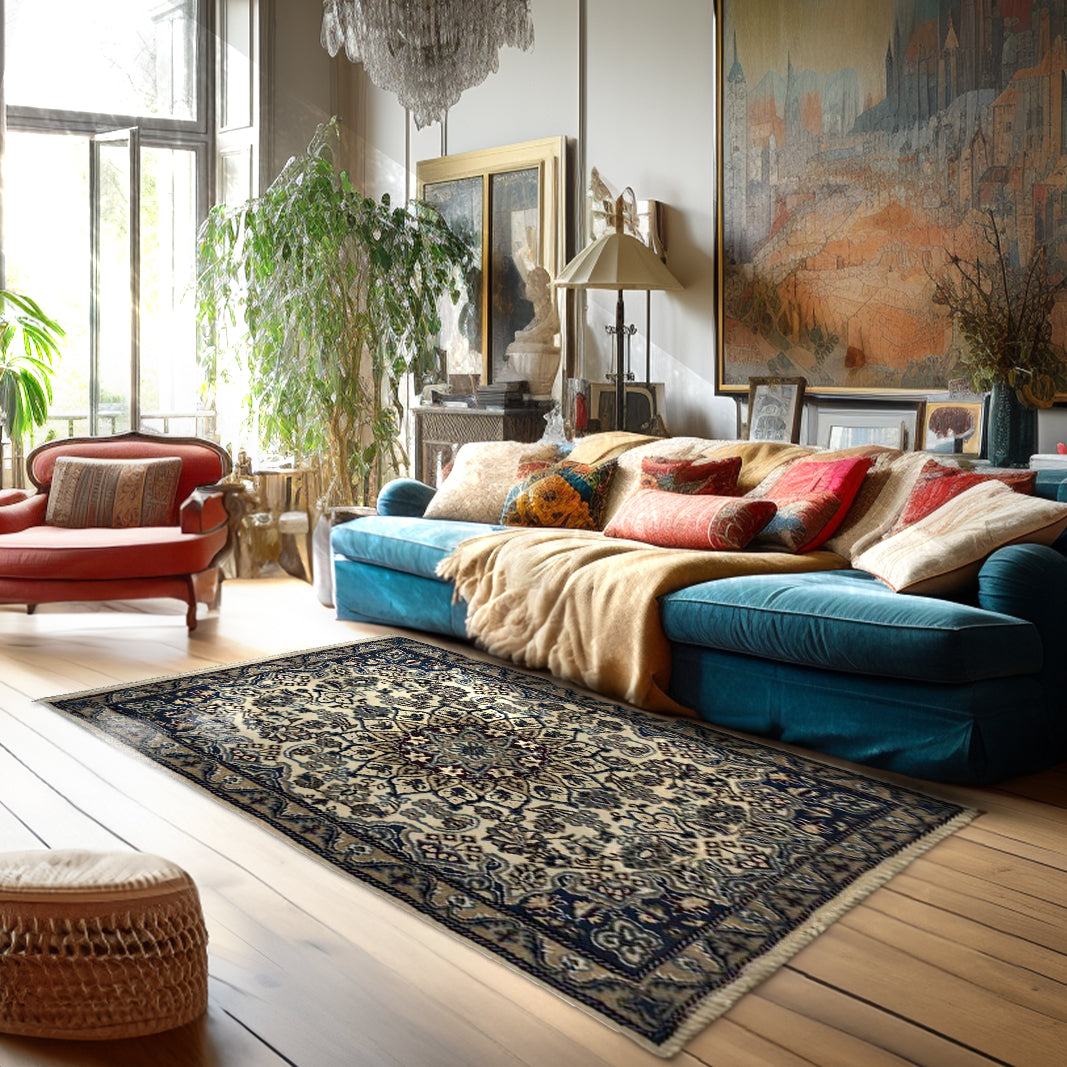 Nain Persian Rug