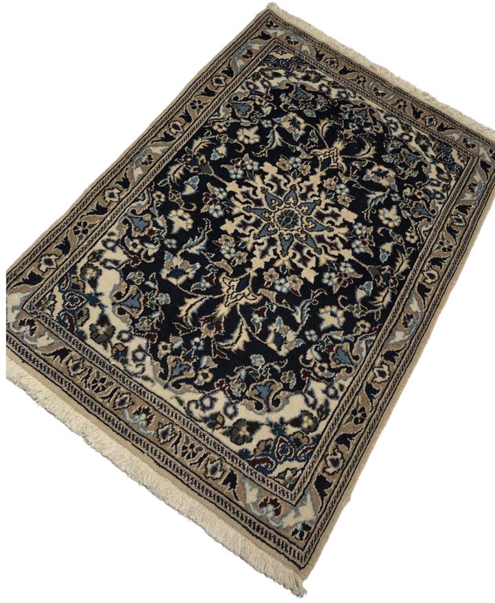 Nain Persian Rug