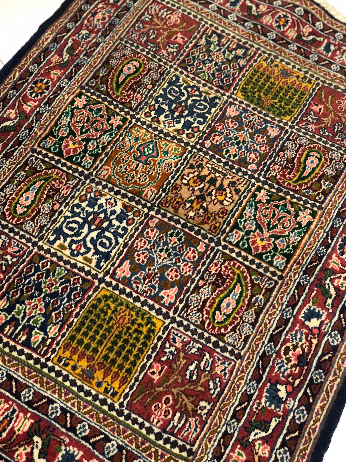 Moud Persian Rug