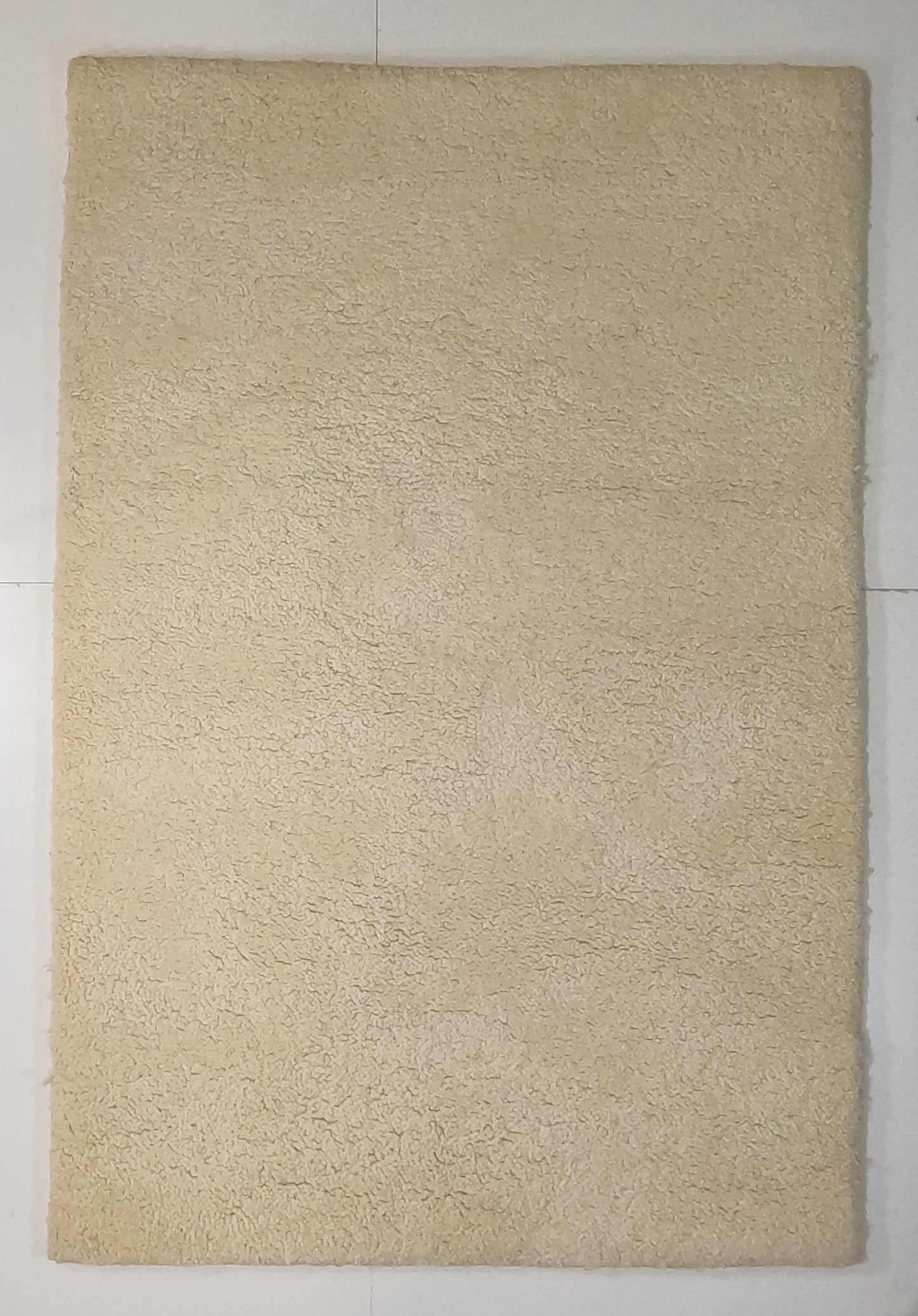 white_carpet