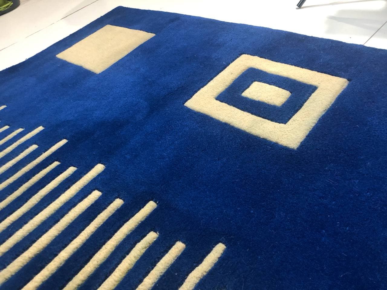 blue_carpet