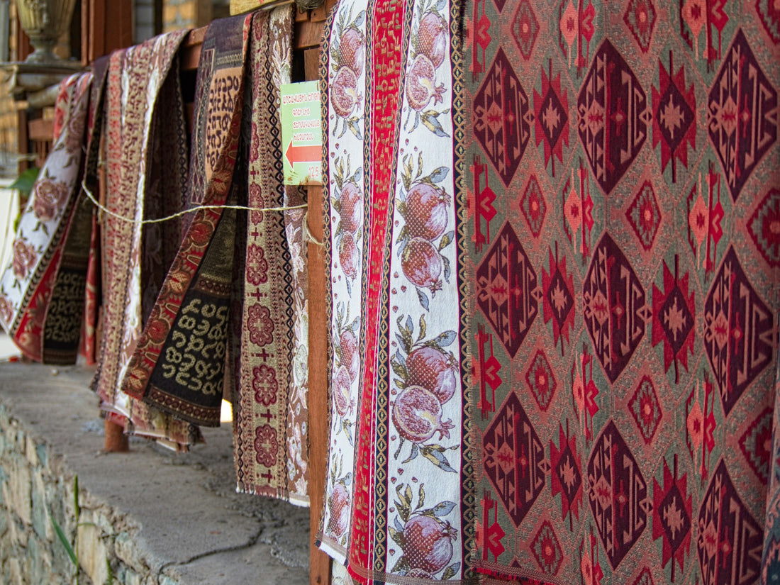 Identifying Hand Made Persian Rugs