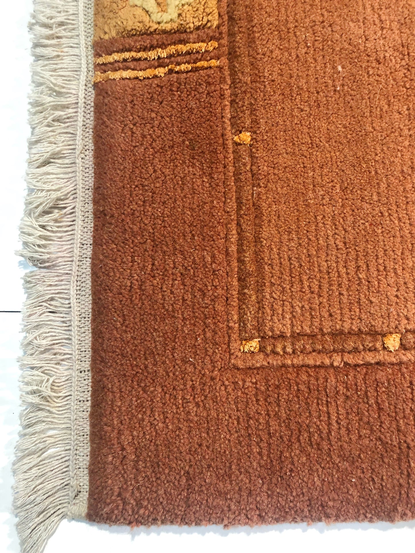 brown_carpet