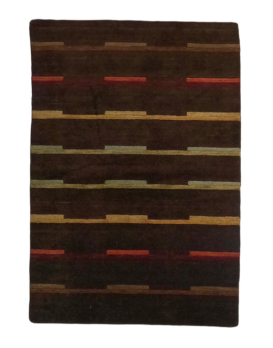 line-carpet
