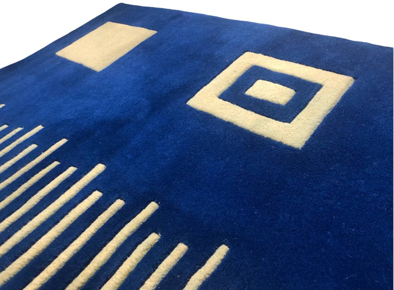 blue_carpet